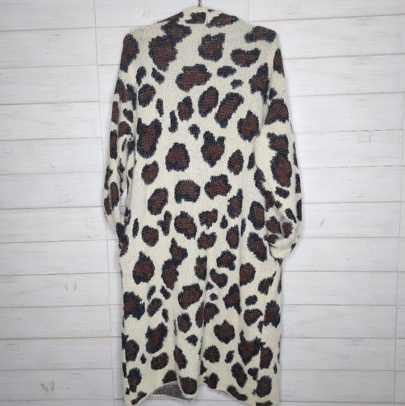 SHE + SKY LEOPARD PRINT CARDIGAN - Picture 12 of 15